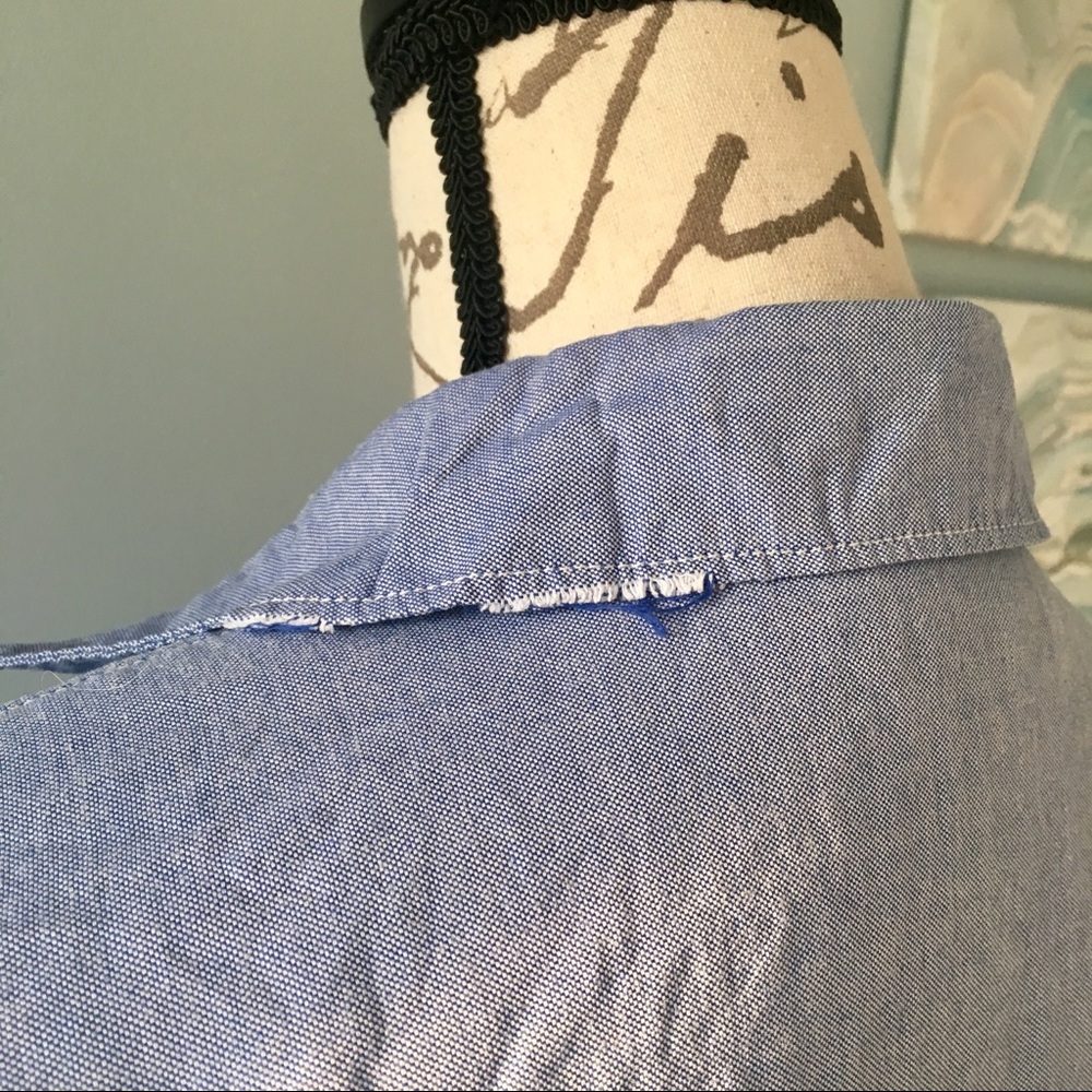 Gap Blue Boyfriend Fit Button Down - image 4